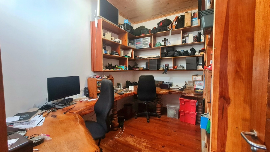 3 Bedroom Property for Sale in Brakkloof Ah Western Cape